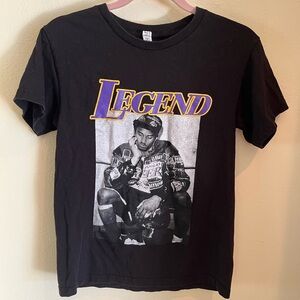 Legend Graphic Tee with Iconic Kobe Bryant Design 100% Cotton Small